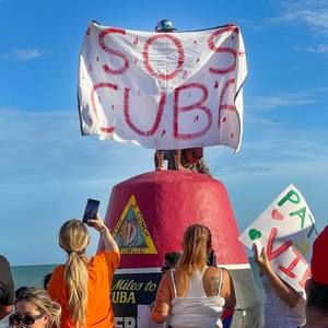 Meet your Posher, Luis